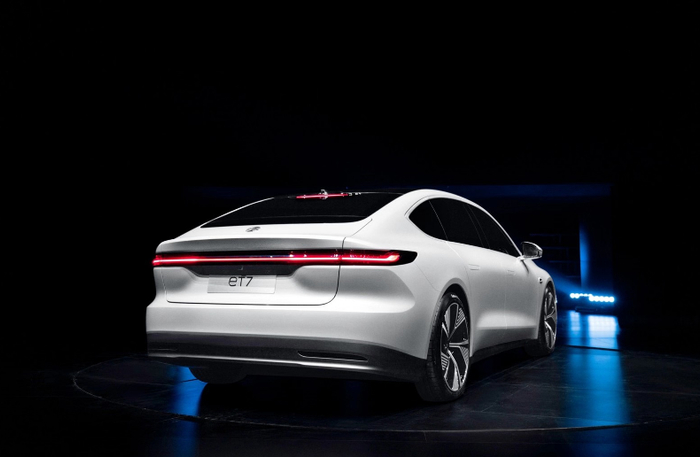 电量飙到80kWh，“大电量插混”的春天来了？