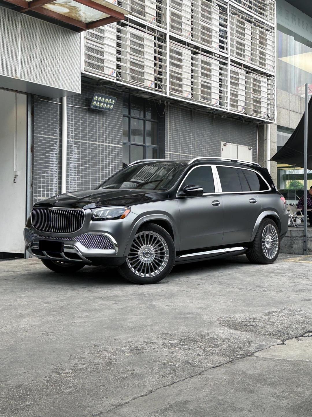 成都迈巴赫GLS级墨版降价86万 最低仅售210万