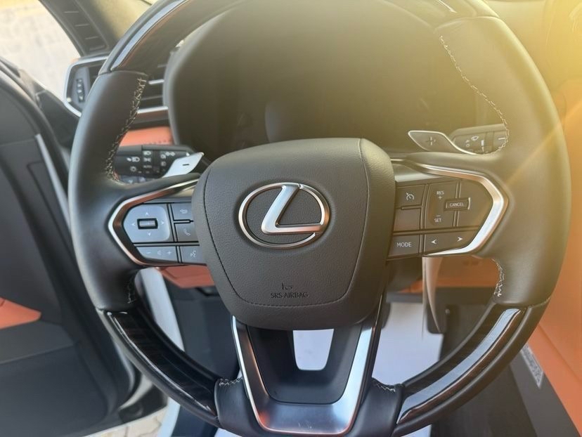 雷克萨斯LX中东版最低报价126万起 欢迎前来试驾