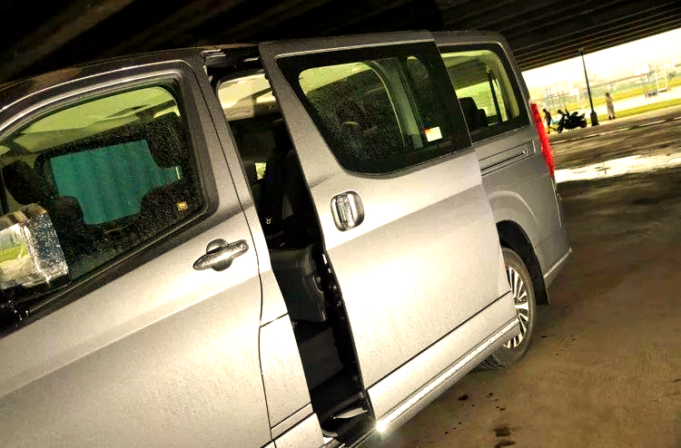 现购Granvia中东版让利直降19万 欢迎试乘试驾