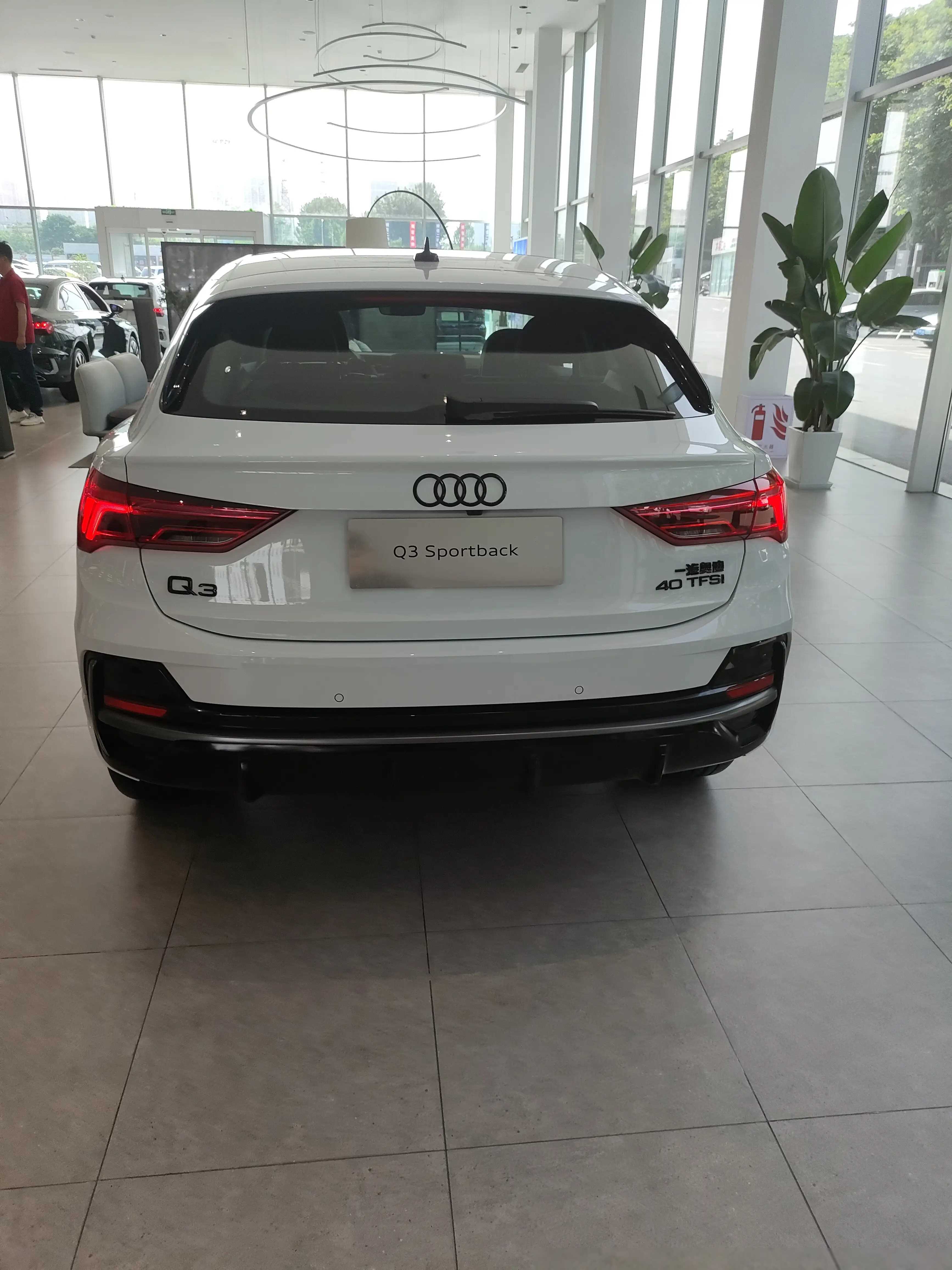 奥迪4S店上线刷机外挂套餐：可提升30%动力！车主买完后称是智商税