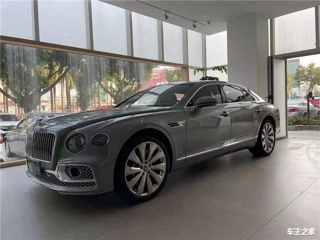 宾利飞驰团购优惠28万