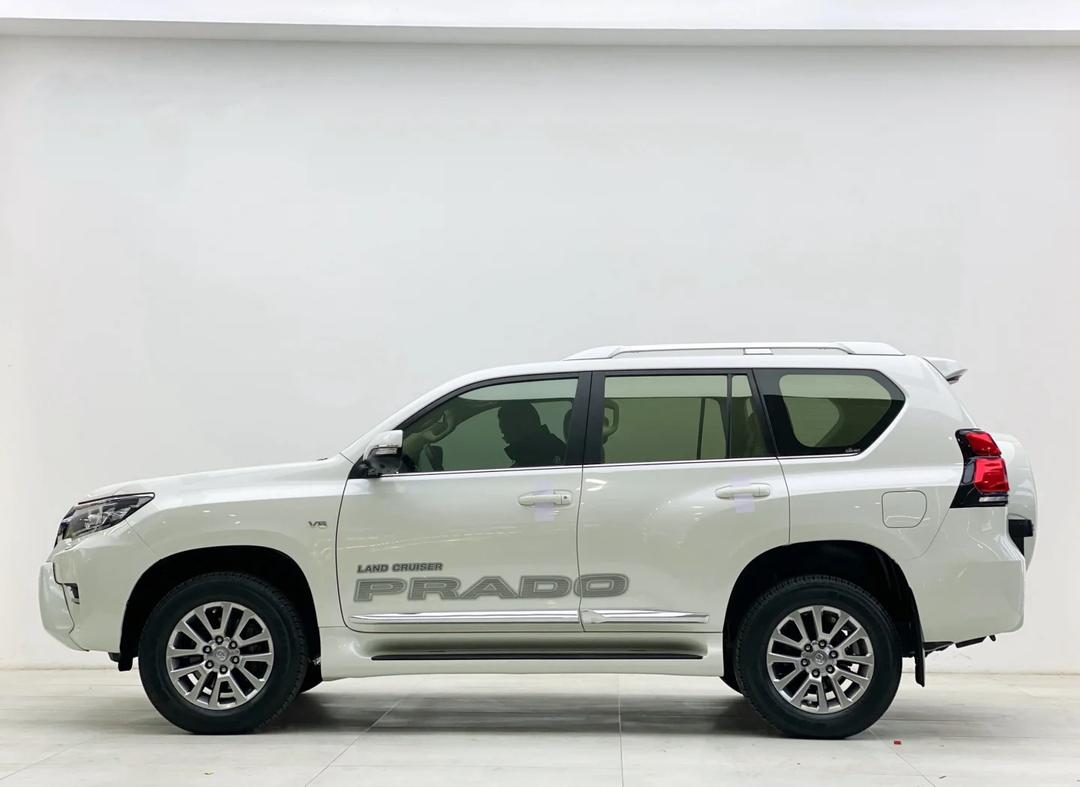 平行进口丰田Granvia中东版平价销售64万起 欢迎前来试驾