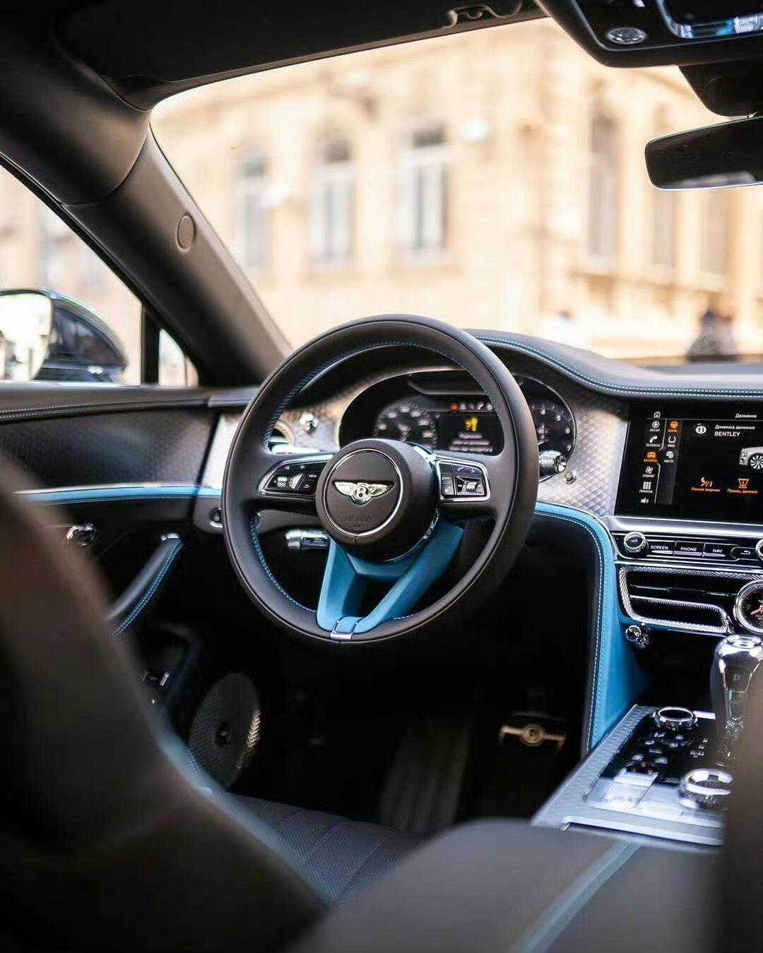 成都宾利飞驰最高降28万