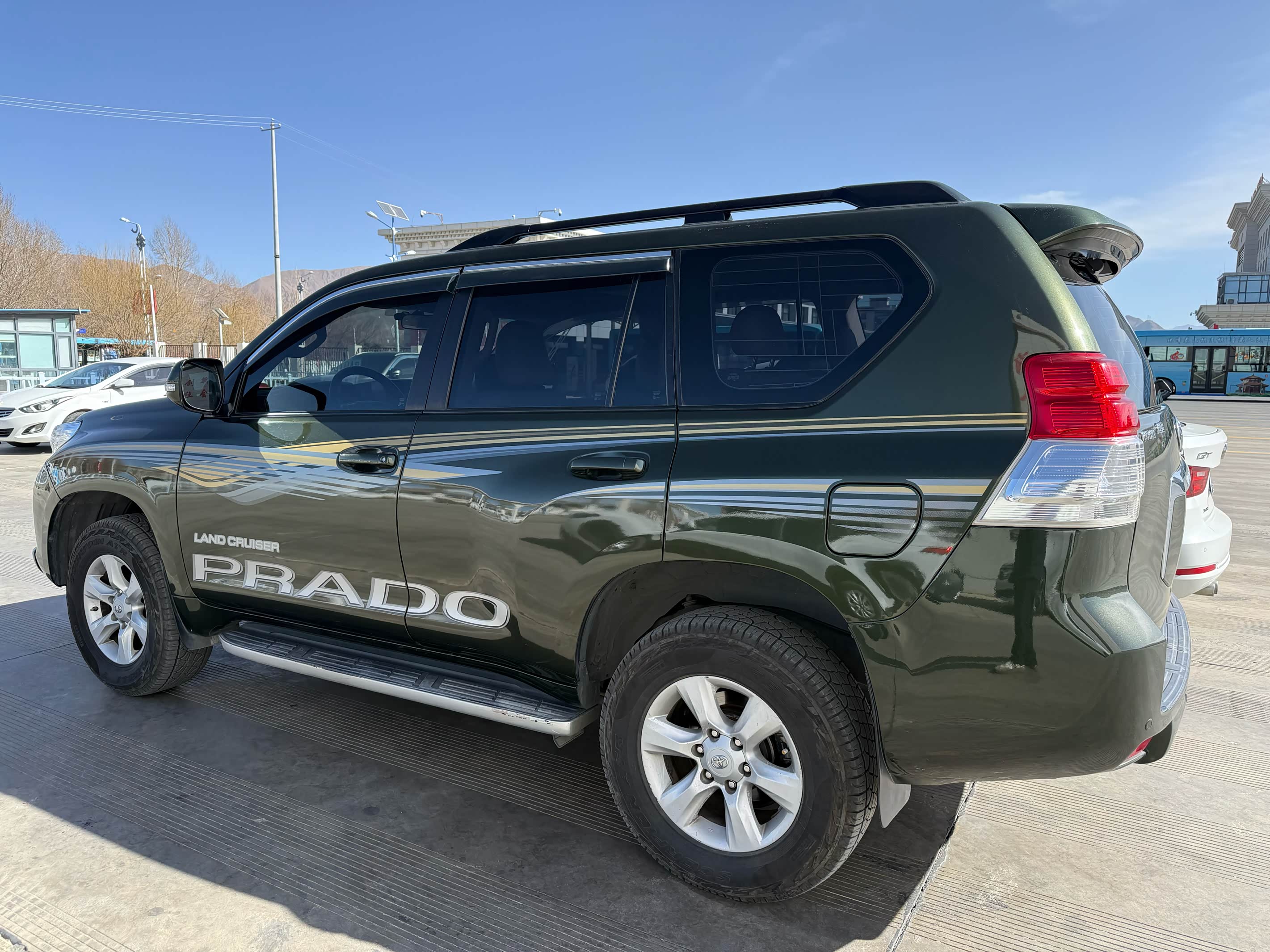 霸道4000报价 港口国六霸道价格