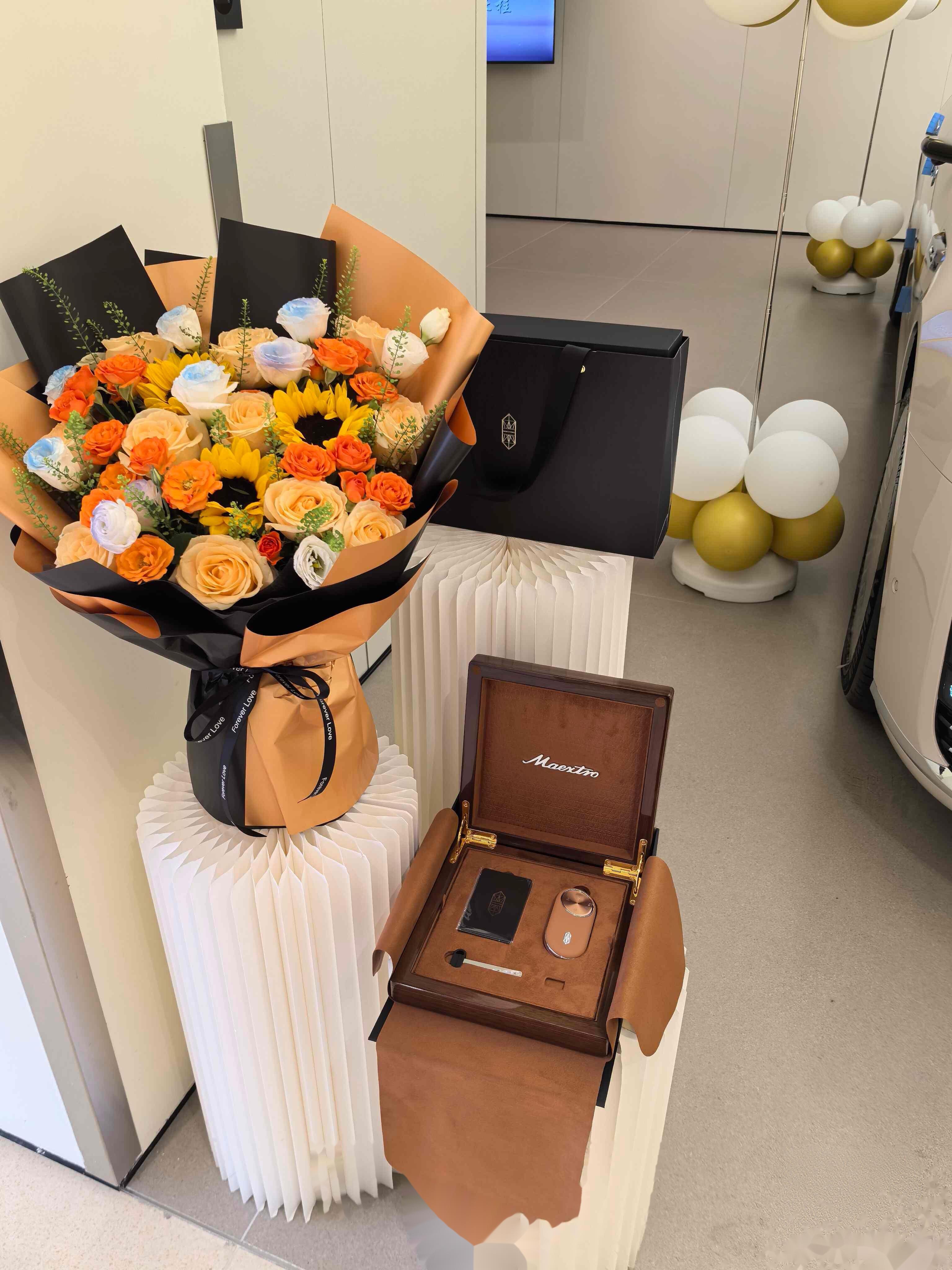 排面！尊界S800成2026央视春晚合作伙伴