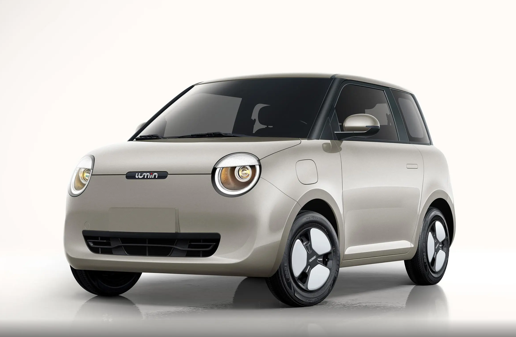 成都长安Lumin优惠1.10万 仅3.59万可入手