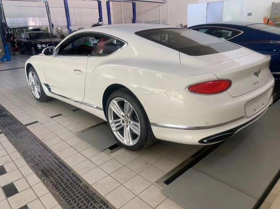 平行进口宾利欧陆欧版价格最高优惠50万 欢迎到店试驾