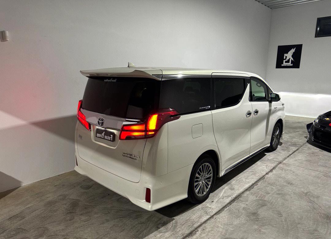 丰田埃尔法价格 配置参数照片