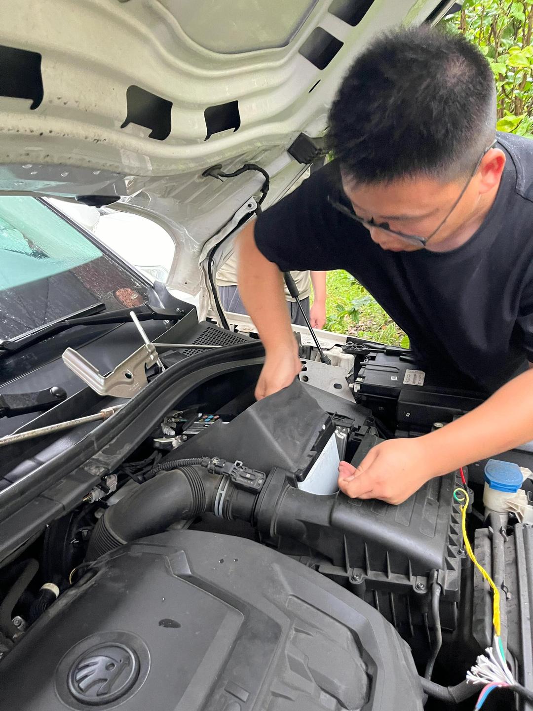 175976次 蔚来换电连续四日创历史新高！平均不到0.5秒就有一台换电