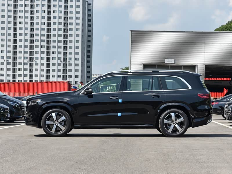 奔驰GLS加版限时优惠20万 欢迎前来试驾