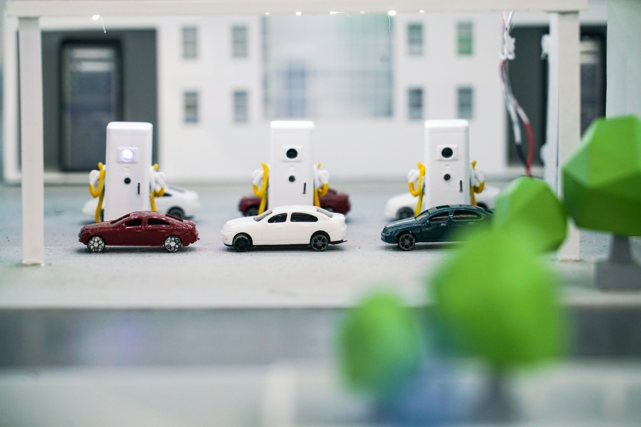 锂电产业链叩响价值回归之门