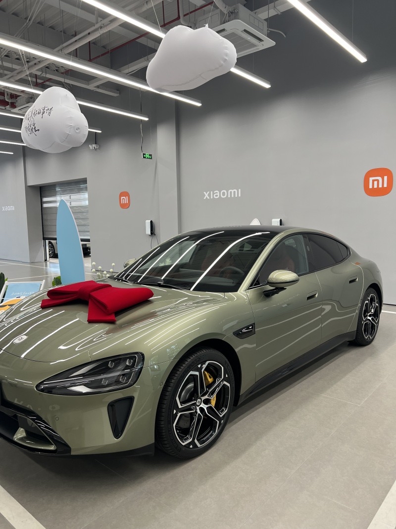 预售22.99万起 新一代SU7全新内饰颜色砂陶米官宣