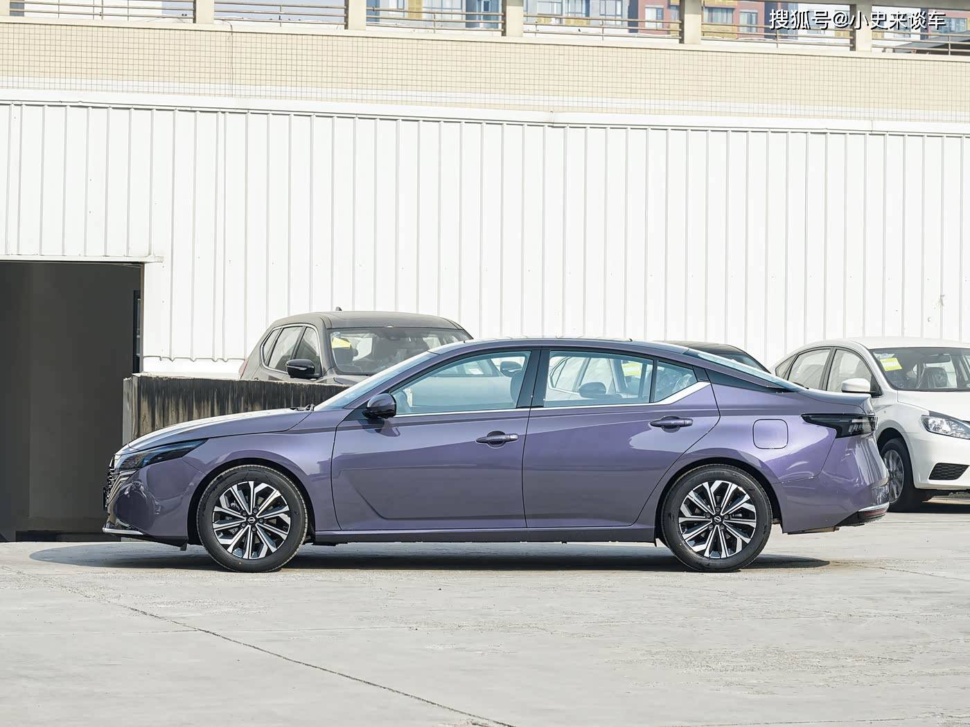 16.79万！可变压缩比发动机+鸿蒙座舱！新款天籁真的更智能了么？