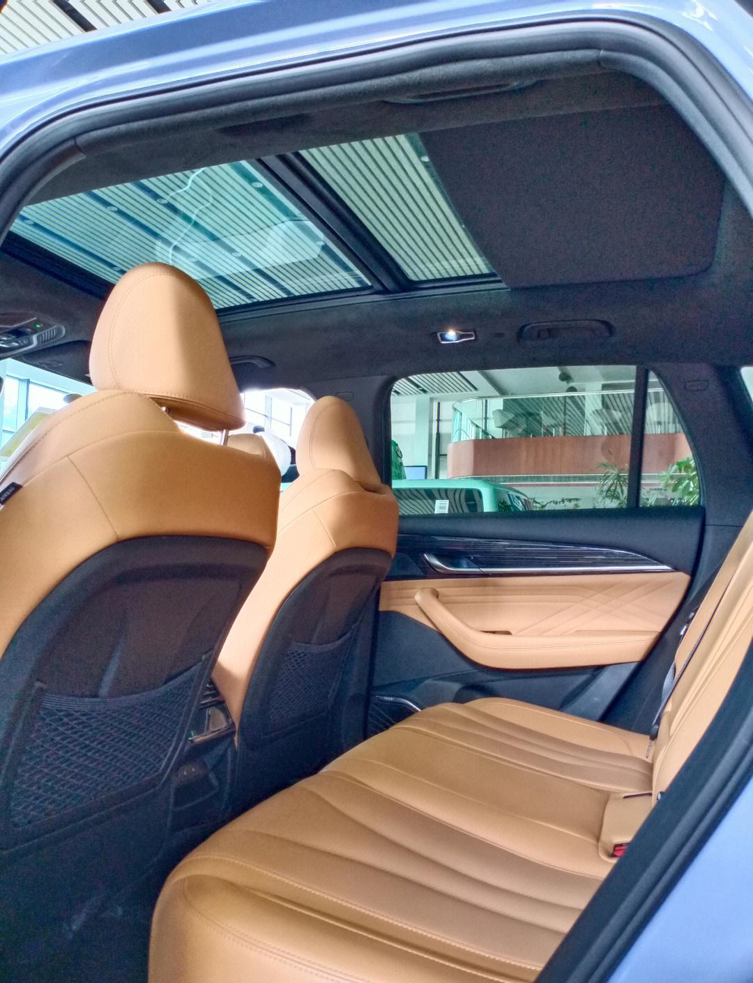 限时售12.47万起 吉利星越L长风版正式上市 标配双14.6英寸连屏